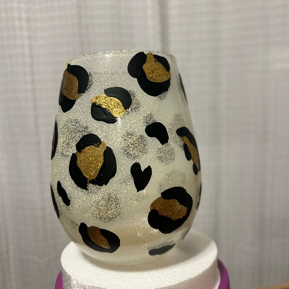 Lolita Leopard Stemless Wine Glass Hand Painted Glitter‎ 20oz